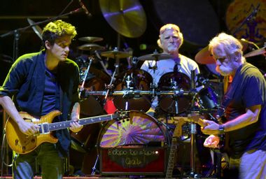 John Mayer, Bill Kreutzman and Bob Weir of Dead & Company