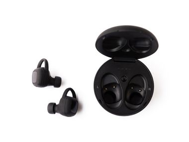 Image for These totally wireless earbuds were a smash on Indiegogo
