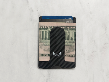 Image for Store up to 10 cards & your cash in this minimalist wallet