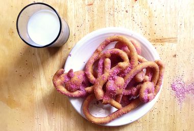 Strawberry Funnel Cake