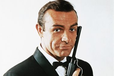 Image for Sean Connery, Oscar winner and James Bond star, dies at 90