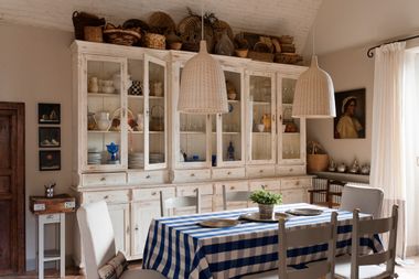 Rustic; House; kitchen; decor