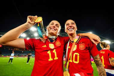 Alexia Putellas of Spain (L) celebrates the World Cup with her teammate Jennifer Hermoso of Spain (R) during the FIFA Women's World Cup Australia & New Zealand 2023 Final match between Spain and England at Stadium Australia on August 20, 2023 in Sydney, Australia.