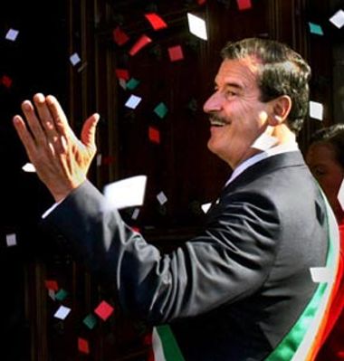 Image for The earth literally shakes as Mexico's new president takes charge