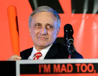 Image for Carl Paladino, Donald Trump's New York co-chairman, asked to resign after his comments about the Obamas