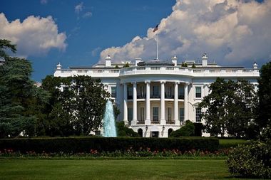 Image for Federal workers to strike, march on White House Wednesday