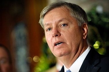 Image for Lindsey Graham's hilarious pitch: I don't use email because I'm too busy being *thoughtful*