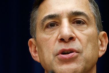 Image for Darrell Issa tries McCarthyite move to revive flailing IRS probe