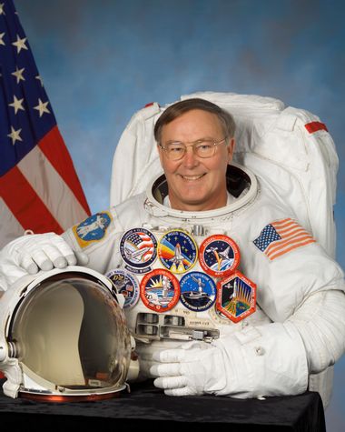 Image for Jerry Ross on NASA Inspiration, and Apollo 13 Commander, Captain Jim Lovell