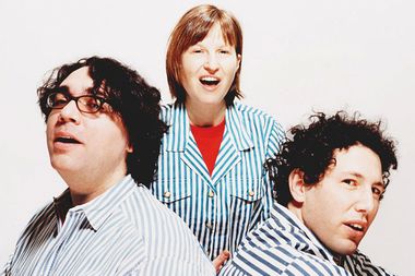 Image for Yo La Tengo's model career: This is how to survive as an indie rock band