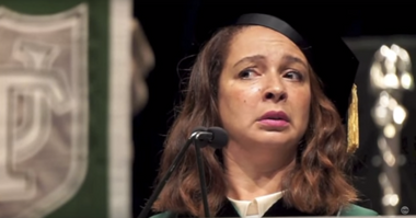 Image for Maya Rudolph just won commencement season with this hilarious Beyonce impression