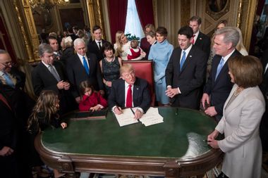 Donald Trump, Chuck Schumer, Roy Blunt, Donald Trump Jr., Mike Pence, Jared Kushner, Karen Pence, Ivanka Trump, Barron Trump, Melania Trump, Paul Ryan, Kevin McCarthy, Nancy Pelosi