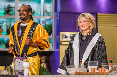 Snoop Dogg and Martha Stewart in "Martha & Snoop's Potluck Dinner Party"