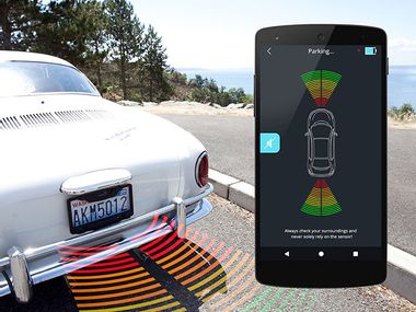 Image for This smart license plate works just like a backup camera