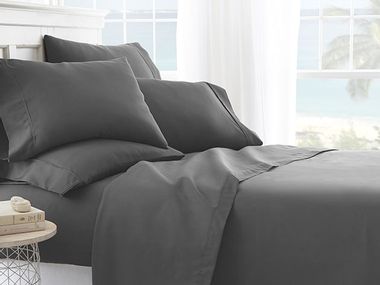 Image for Snuggle up in these high-end sheets for just $30