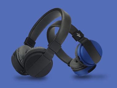 Image for These wireless over-ear headphones deliver 6 hours of audio