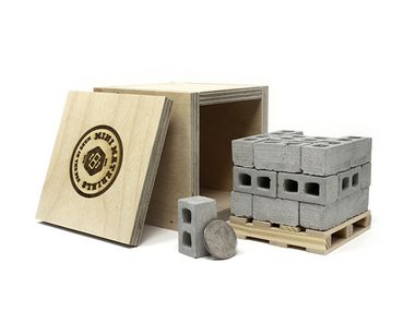 Image for Bring out your inner builder with this desktop set