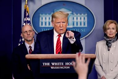 Image for Trump hijacks White House press briefing on coronavirus to air 