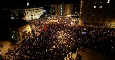 Image for Huge pro-democracy, anti-Netanyahu protest galvanizes Jerusalem before election