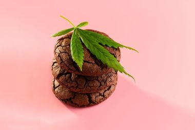 Marijuana chocolate cookies