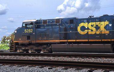 CSX train