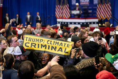 Climate protesters interrupts Donald Trump rally