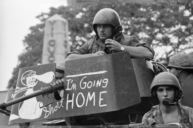 US GI tank crew in Vietnam