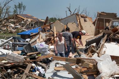 Image for Severe Memorial Day storms leave at least 20 dead across U.S. mid-South 