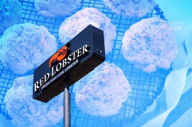 The Red Lobster logo and Red Lobster-Style Cheddar Biscuits