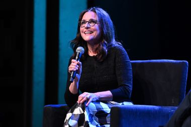 Image for Julia Louis-Dreyfus champions abortion rights before election