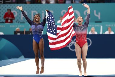 Simone Biles; Suni Lee