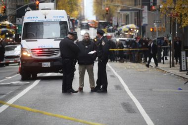Crime Scene United Healthcare CEO Brian Thompson shooting Hilton Hotel