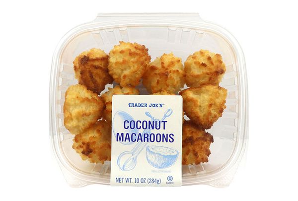 Coconut macarons