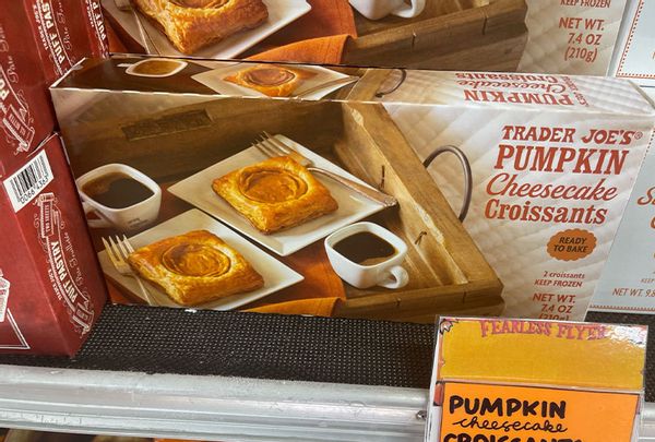Pumpkin Cheesecake Croissants