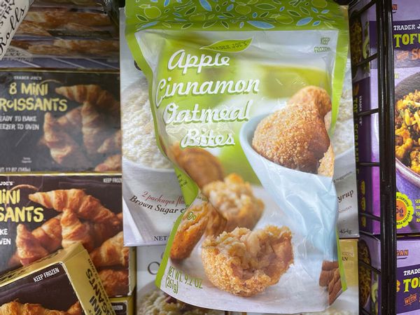 Trader Joe's Apple Cinnamon Oatmeal Bites