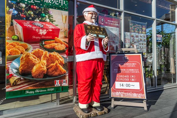 Colonel Sanders in Santa outfit