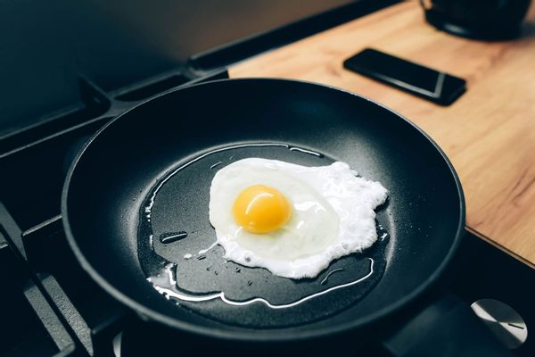 Fried egg on non-stick frying pan