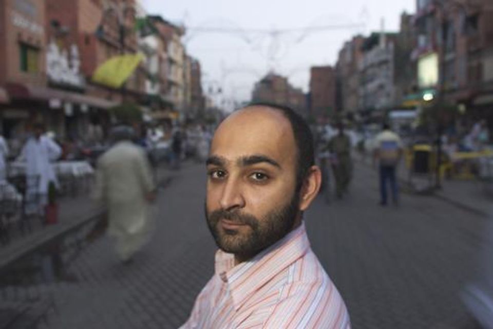 mohsin hamid how to get filthy rich