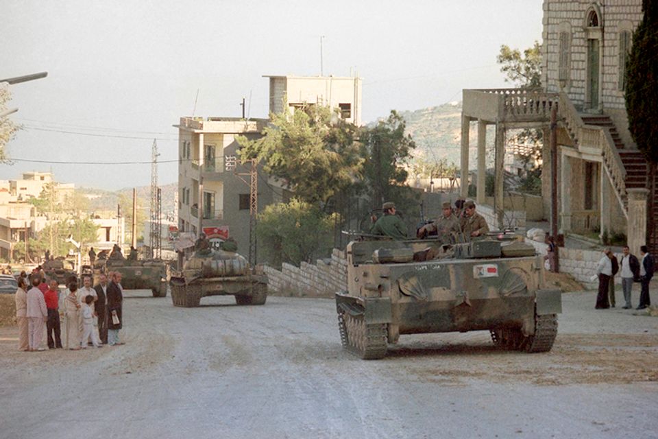 The Stories My Family Wouldn't Tell: Living Through War In Lebanon ...