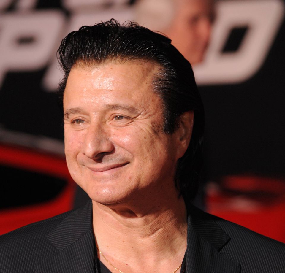 Watch Journey's Steve Perry perform for the first time in about 20 ...