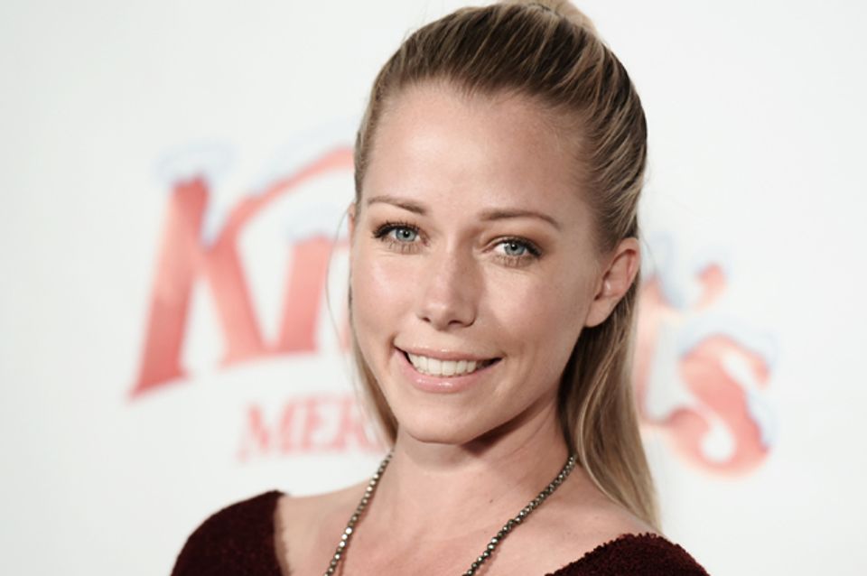 Kendra Wilkinson Ultimate Nude Collection Pics Xhamster Com My Xxx
