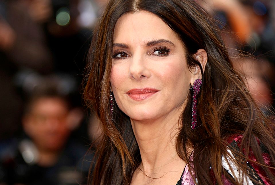 Sandra Bullock Opens Up About Metoo “i Heard About Harvey And I Was