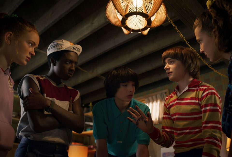 That Cover Song At The End Of "Stranger Things" Season 3 Has Its Own ...